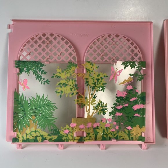 Mattel Barbie Beauty Bath 1975 Italy Pink Wall Parts Only Replacement Wall Parts - Picture 4 of 5
